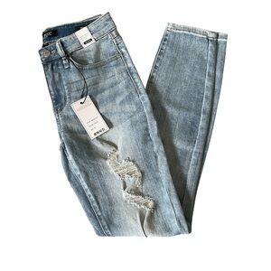 Judy Blue | Mid-Rise Distressed Skinny Jeans | Women’s Size 26 NWT